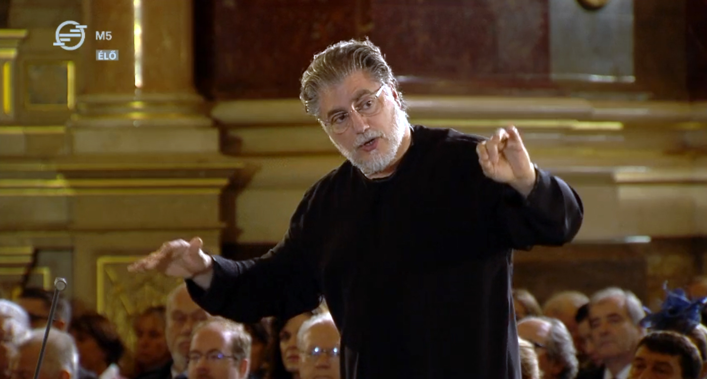 Jos Cura Conductor, Memorial Concert, Budapest St Stephen Basilica, November 2019.