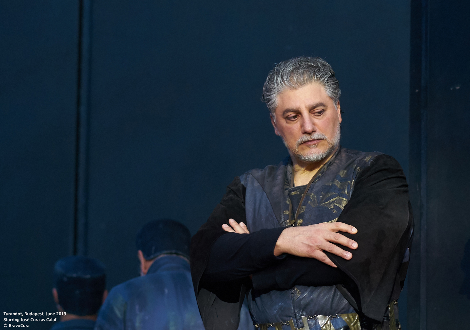 Jos Cura stars as Calaf in the 2019 Budapest production of Turandot.