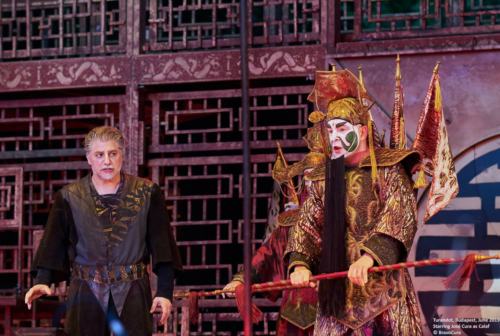 Jos Cura stars as Calaf in the 2019 Budapest production of Turandot.