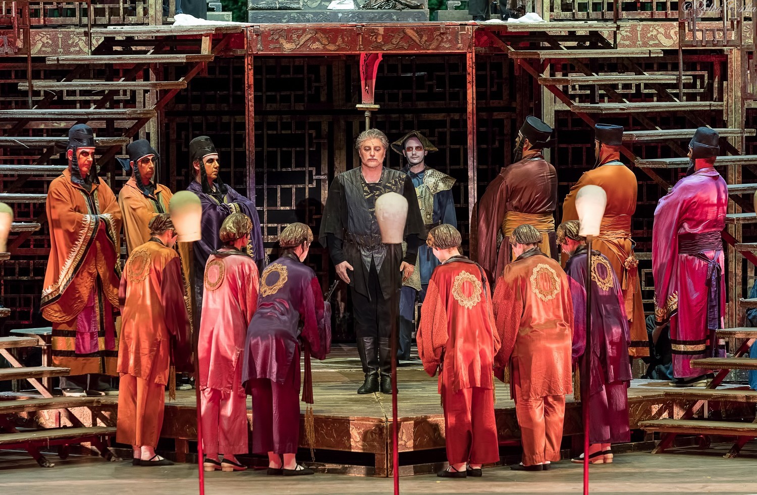 Jos Cura stars as Calaf in the 2019 Budapest production of Turandot.