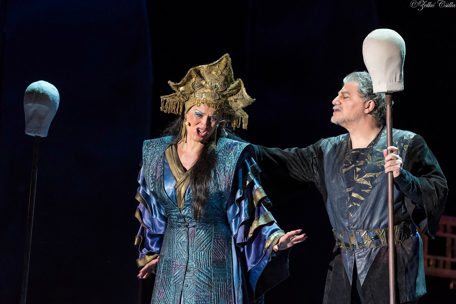 Jos Cura stars as Calaf in the 2019 Budapest production of Turandot.