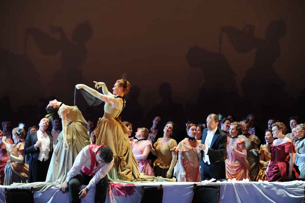 Jos Cura in the 2011 Berlin production of Samson et Dalila.