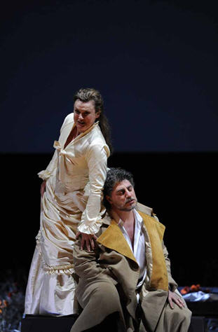 Jos Cura in the 2011 Berlin production of Samson et Dalila.