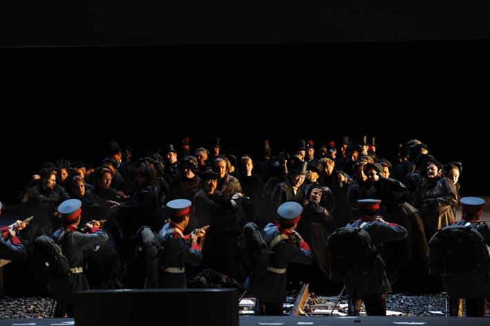 Jos Cura in the 2011 Berlin production of Samson et Dalila.
