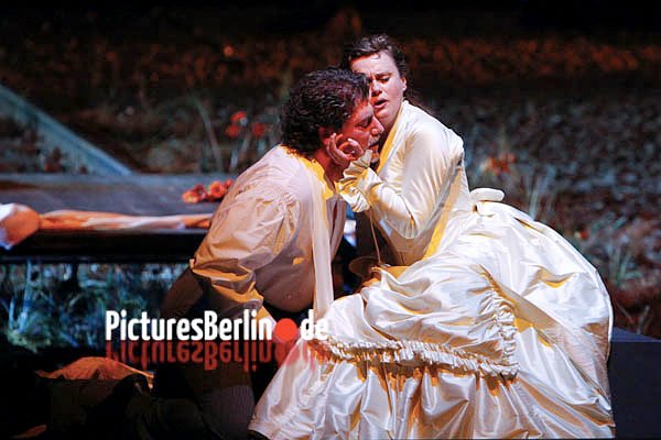 Jos Cura in the 2011 Berlin production of Samson et Dalila.
