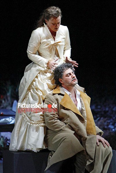 Jos Cura in the 2011 Berlin production of Samson et Dalila.
