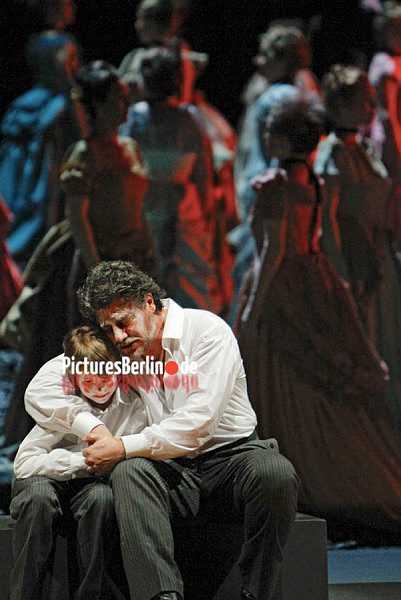 Jos Cura in the 2011 Berlin production of Samson et Dalila.